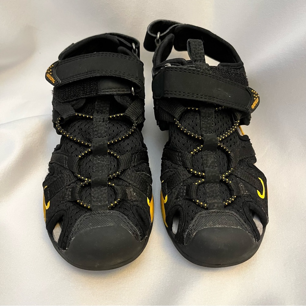 Geox Boys Black/Yellow Respira Sandals Size 12 EUR 30